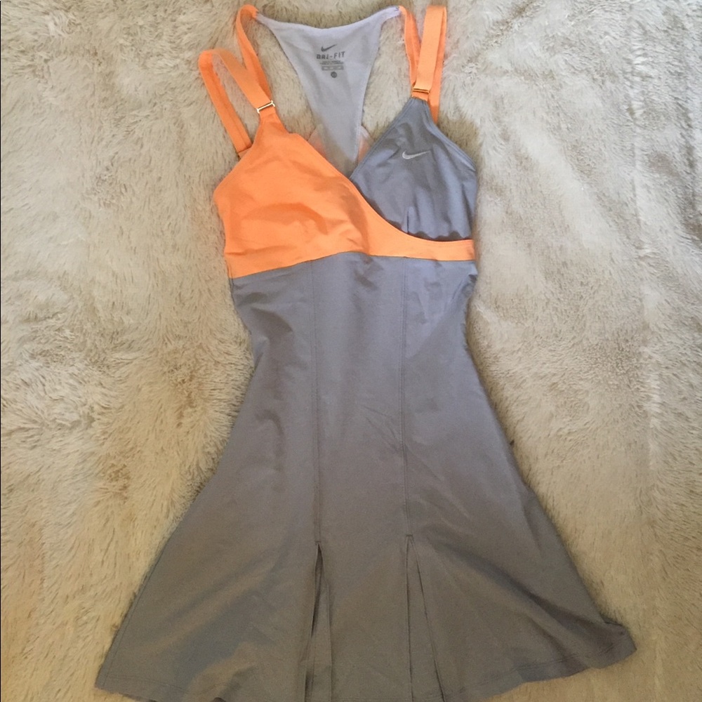 Nike Dry Fit tennis dress ( size XS)